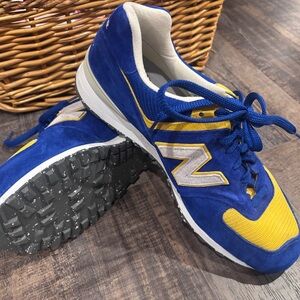 New Balance Men's Vibrant Blue and Yellow Sneakers